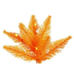 Vickerman Prelit Christmas Tree (433676) -Roman Shop 433676closemd