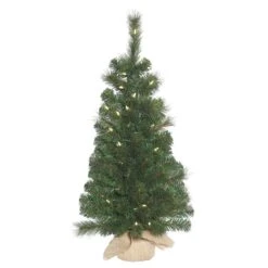 Vickerman Prelit Artificial Christmas Tree (492956)