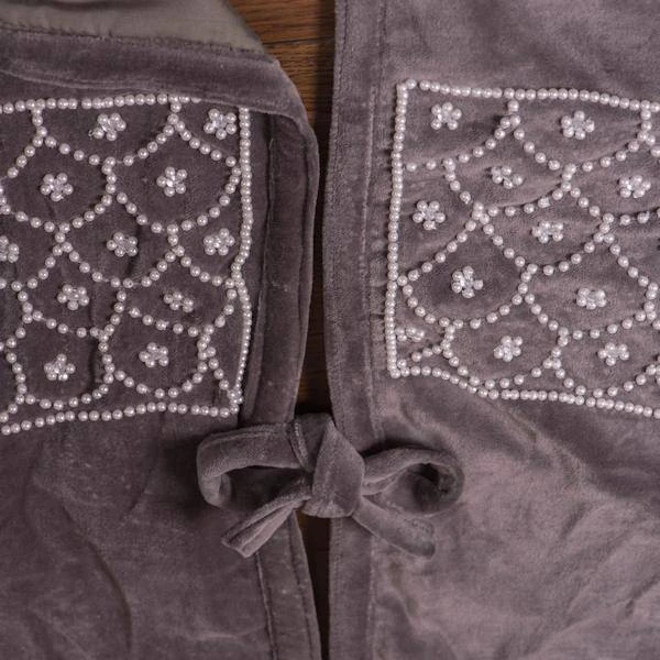 Vickerman Christmas Tree Skirt (505717) 6 Vickerman Christmas Tree Skirt (505717) - Image 4