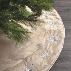 Vickerman Tree Skirt (659731) 11 Vickerman Tree Skirt (659731) -Roman Shop 659731treemd