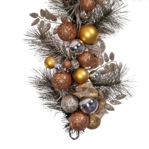Vickerman Artificial Unlit Christmas Garland (676929) 6 Vickerman Artificial Unlit Christmas Garland (676929) - Image 4